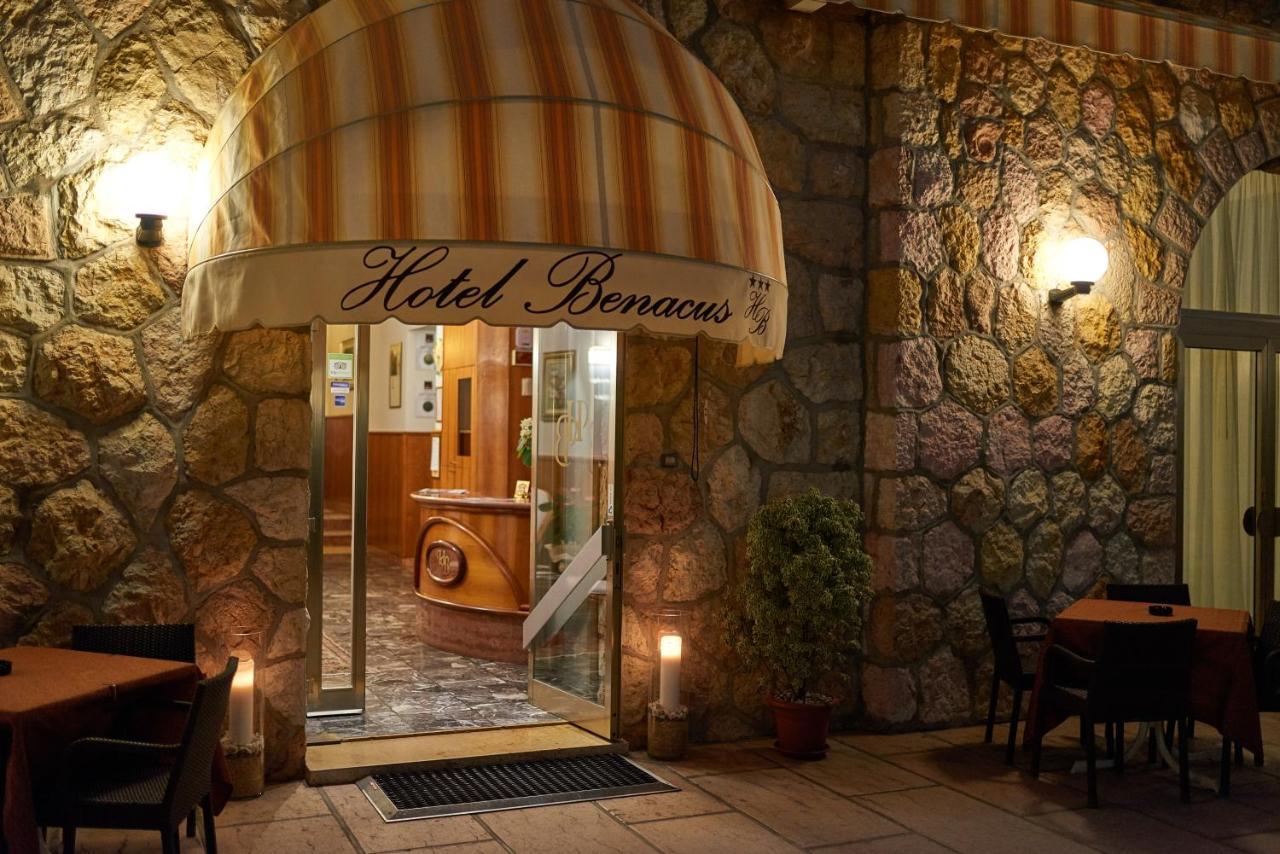 Hotel Benacus 토리델베나코 외부 사진