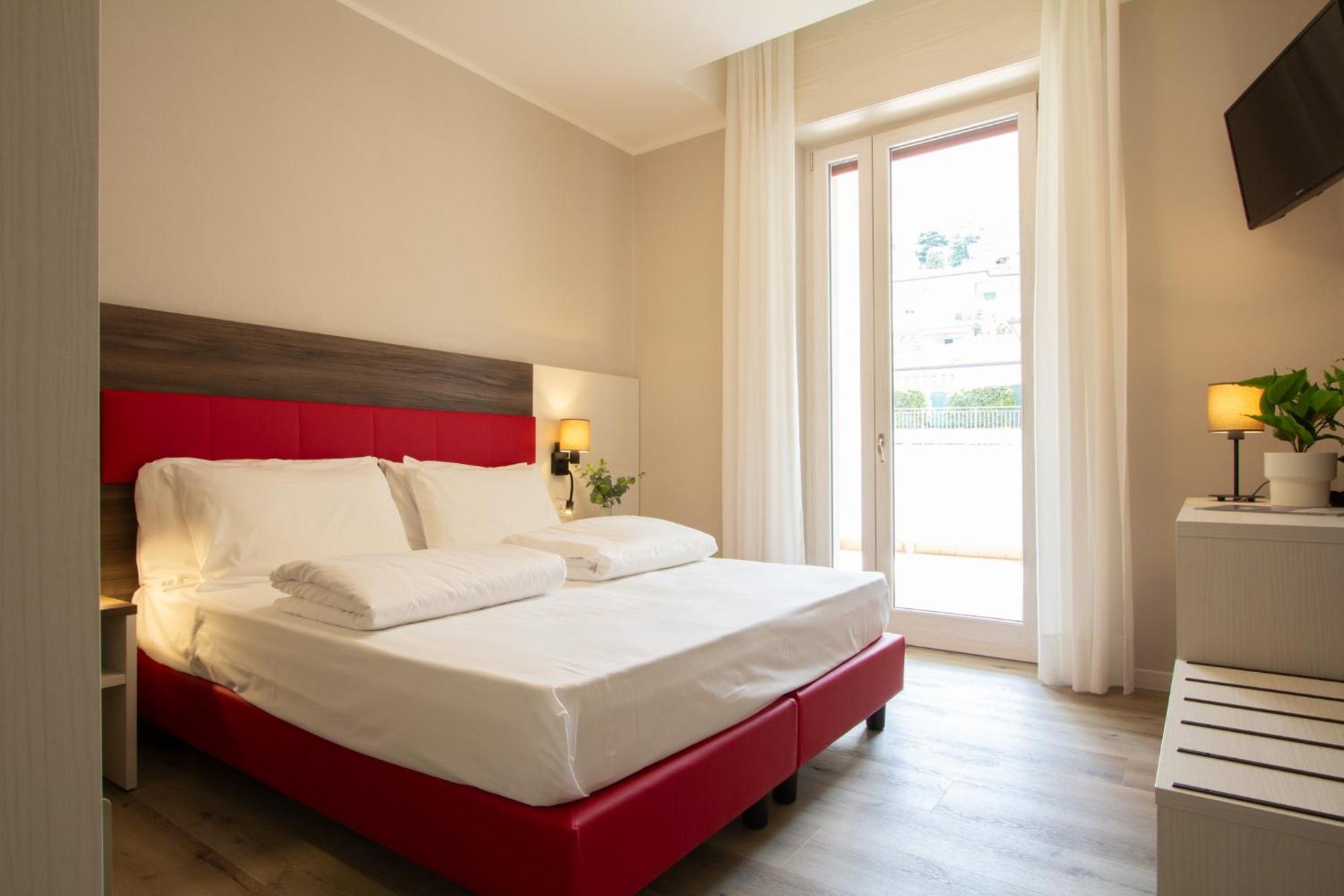 Hotel Benacus 토리델베나코 외부 사진