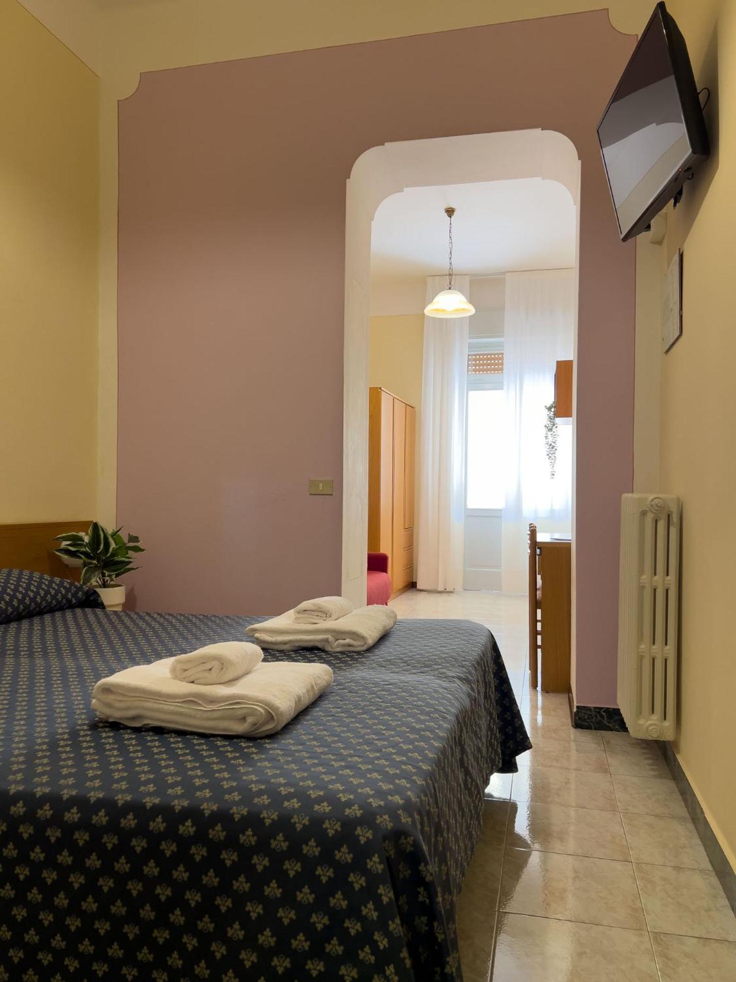 Hotel Benacus 토리델베나코 외부 사진